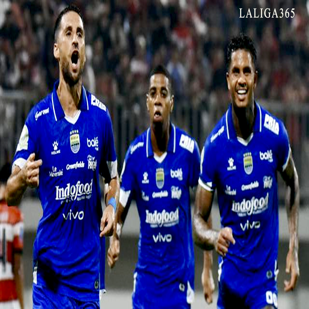 Madura United Vs Persib Bandung.