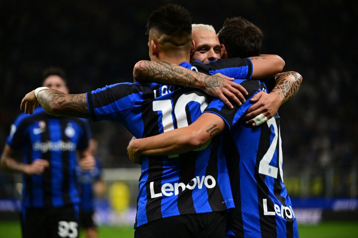 Inter Milan Menang Meyakinkan atas Lecce