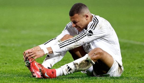 Mbappé Injury