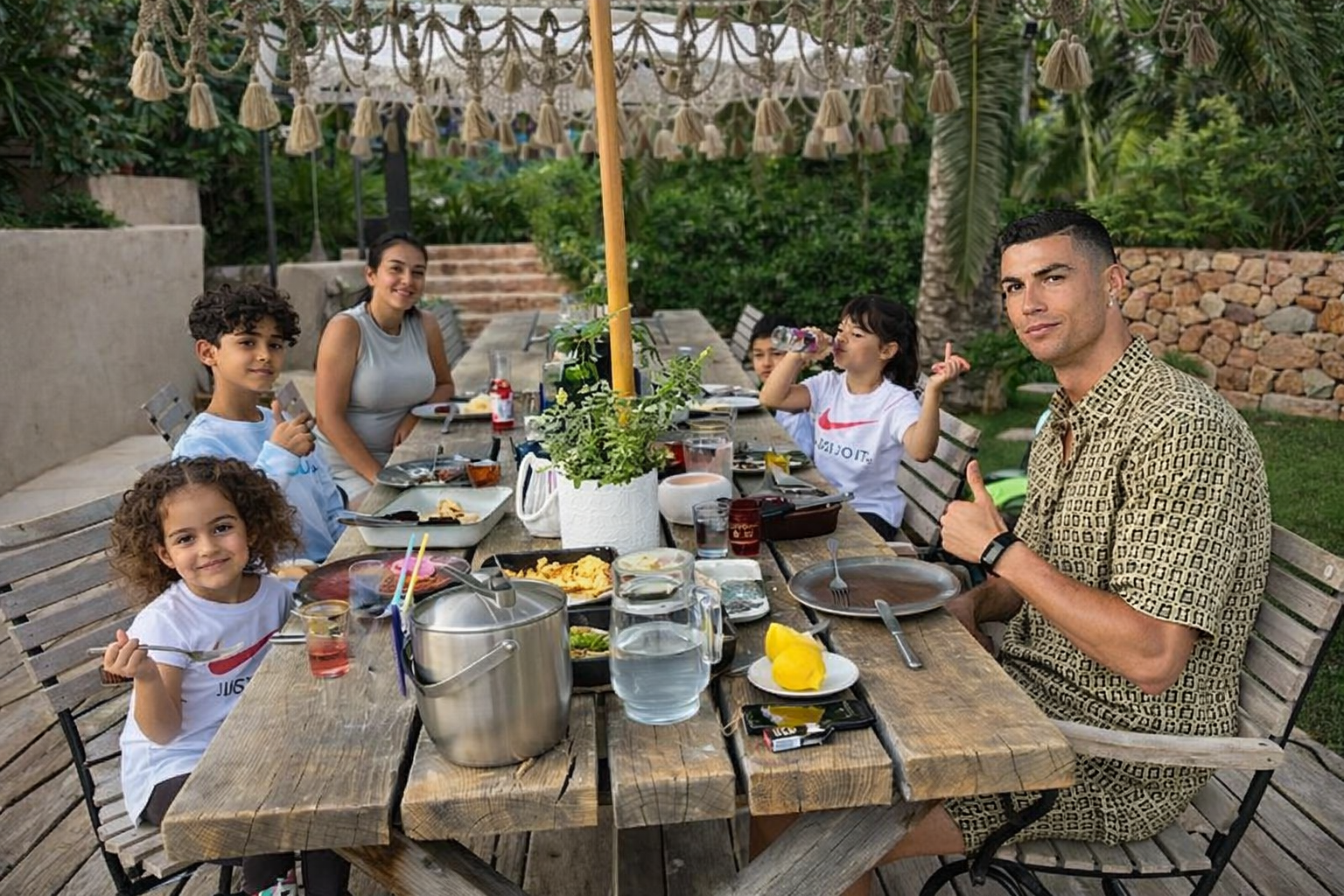 C Ronaldo berinvestasi di properti mewah