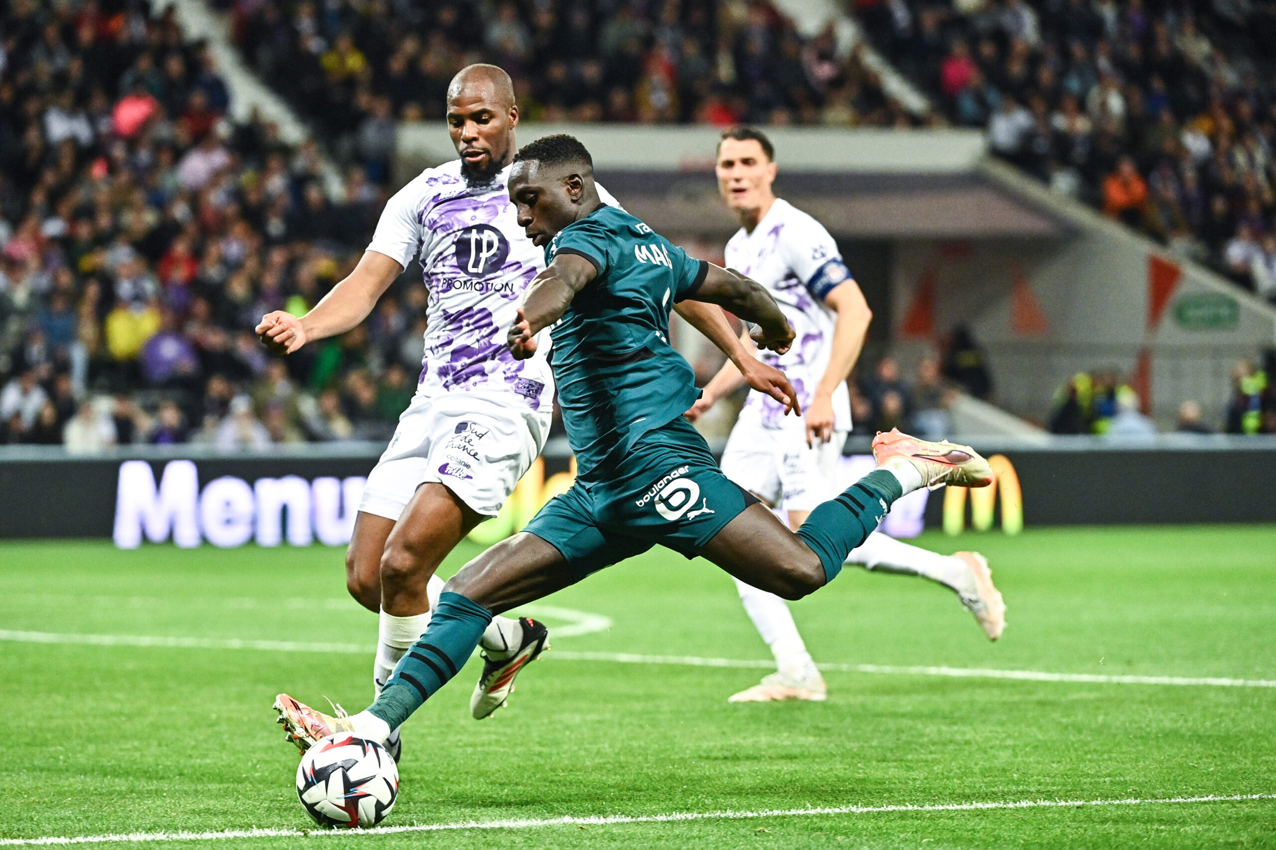 Kemenangan Meyakinkan Lens: Toulouse 0-3 RC Lens tampil dominan dalam lawatan mereka ke Stadium de Toulouse Kemenangan Meyakinkan Lens: