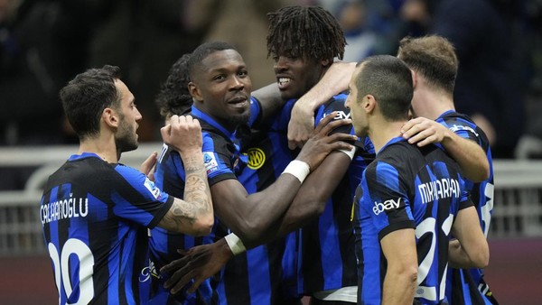 Inter Milan Menang Meyakinkan atas Lecce