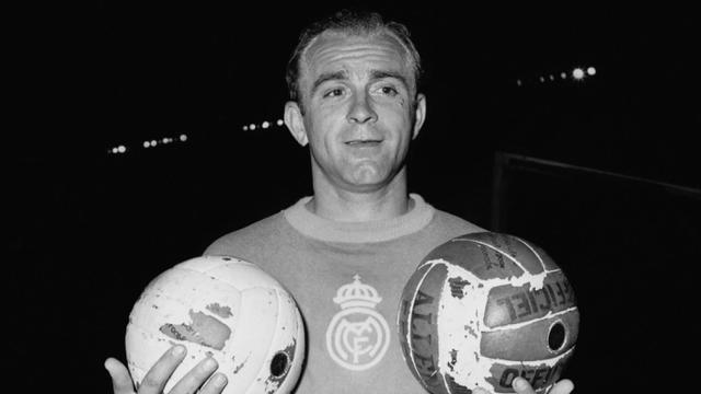 Alfredo Di Stefano 49 Gol dalam 58 pertandingan