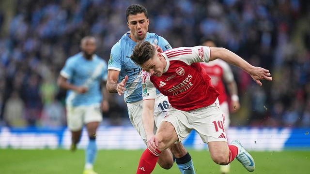Wayne Rooney menilai laga Manchester City kontra Arsenal layak dilabeli sebagai penentu gelar