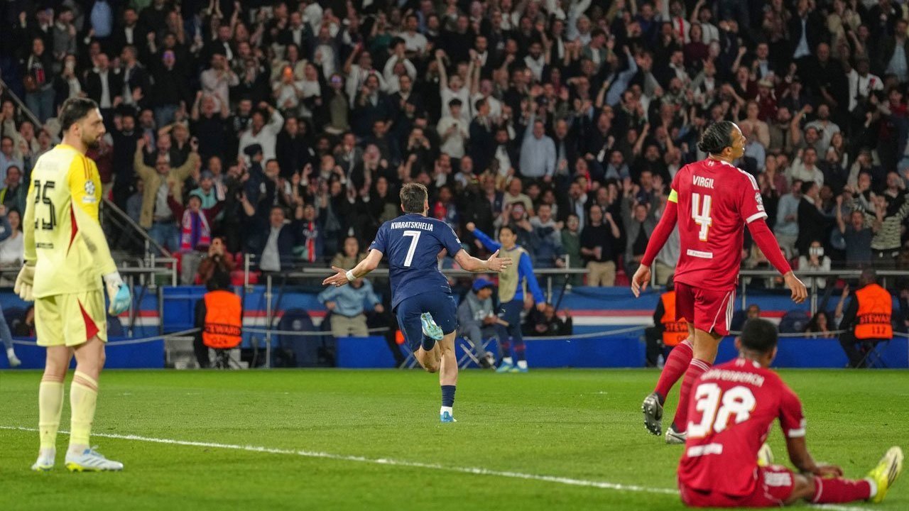 Gol Kvaratskhelia PSG vs Liverpool