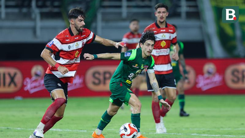 Gol Lulinha di laga Persebaya vs Madura United