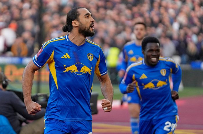 West Ham vs Leeds gol Ao Tanaka