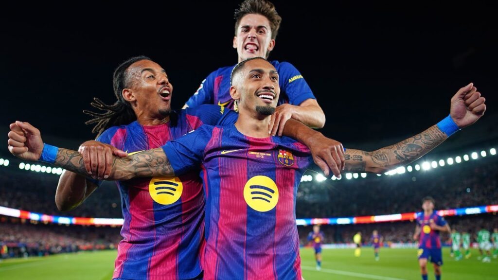 Barcelona vs Real Betis dengan selebrasi gol Raphinha di Camp Nou