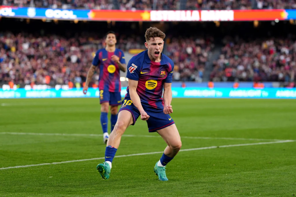 Fermin Lopez saat bertanding membela Barcelona di lapangan hijau