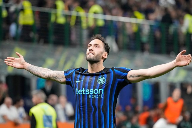 trofi Inter Milan dan bonus pemain