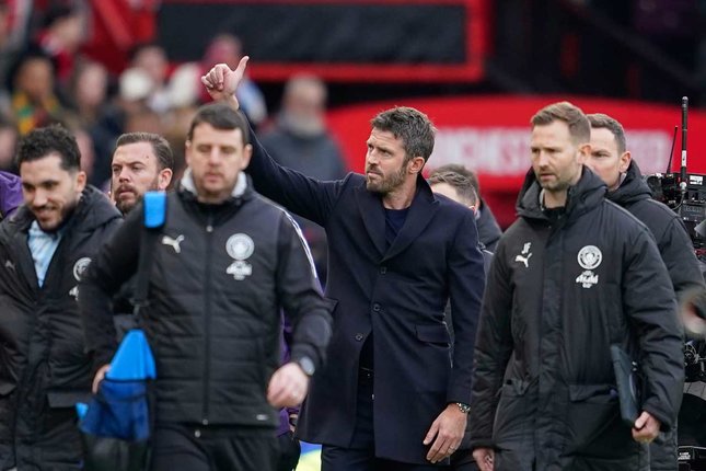 Michael Carrick berjanji membawa Manchester United menjadi penantang gelar juara Premier League