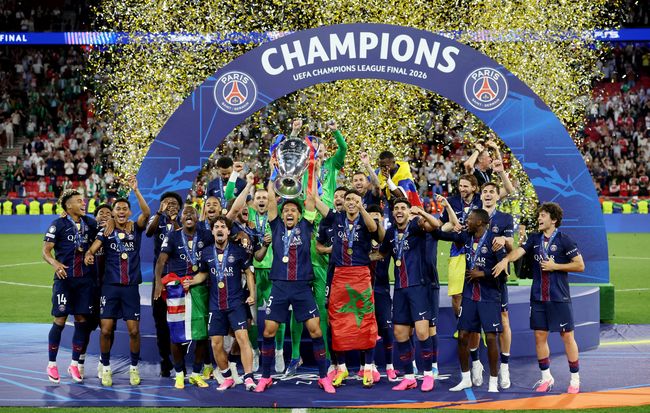 Luis Enrique Antar PSG Pertahankan Mahkota Liga Champions 2026 yang tidak mudah diraih di era sepak bola modern. Luis Enrique Antar PSG Pertahankan Mahkota