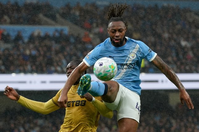 Phil Foden memberi assist untuk Manchester City saat lawan Crystal Palace