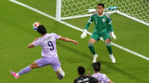Meksiko Kuasai Grup A Setelah Menang 1-0 
