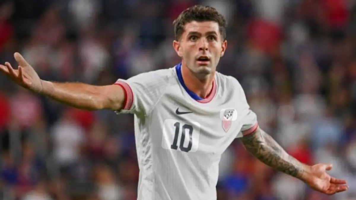 Christian Pulisic dengan seragam timnas Amerika Serikat, siap menjadi andalan di lini serang saat menghadapi Paraguay di Piala Dunia 2026.