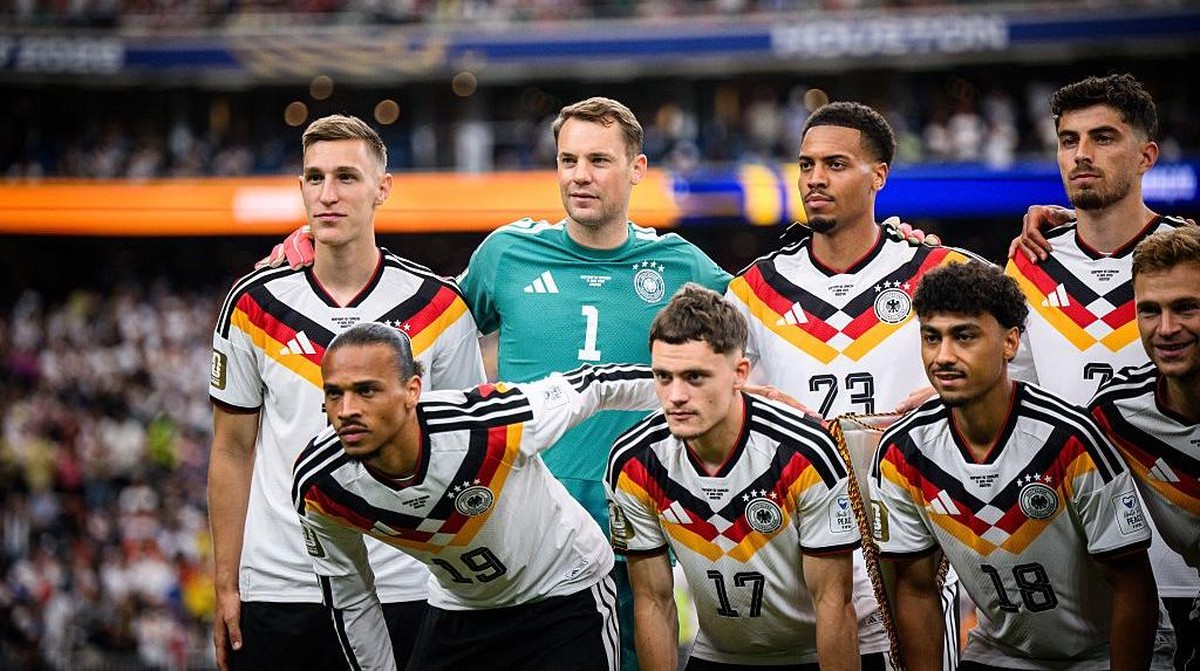 Manuel Neuer membahas masa depan kiper Timnas Jerman