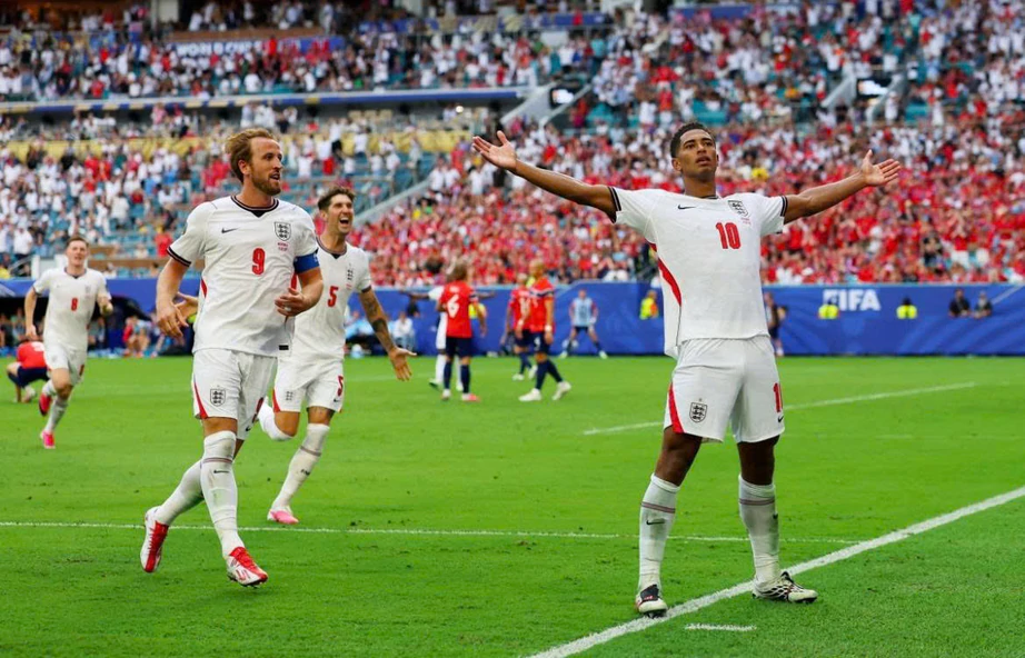 Prancis vs Inggris: Adu Gengsi