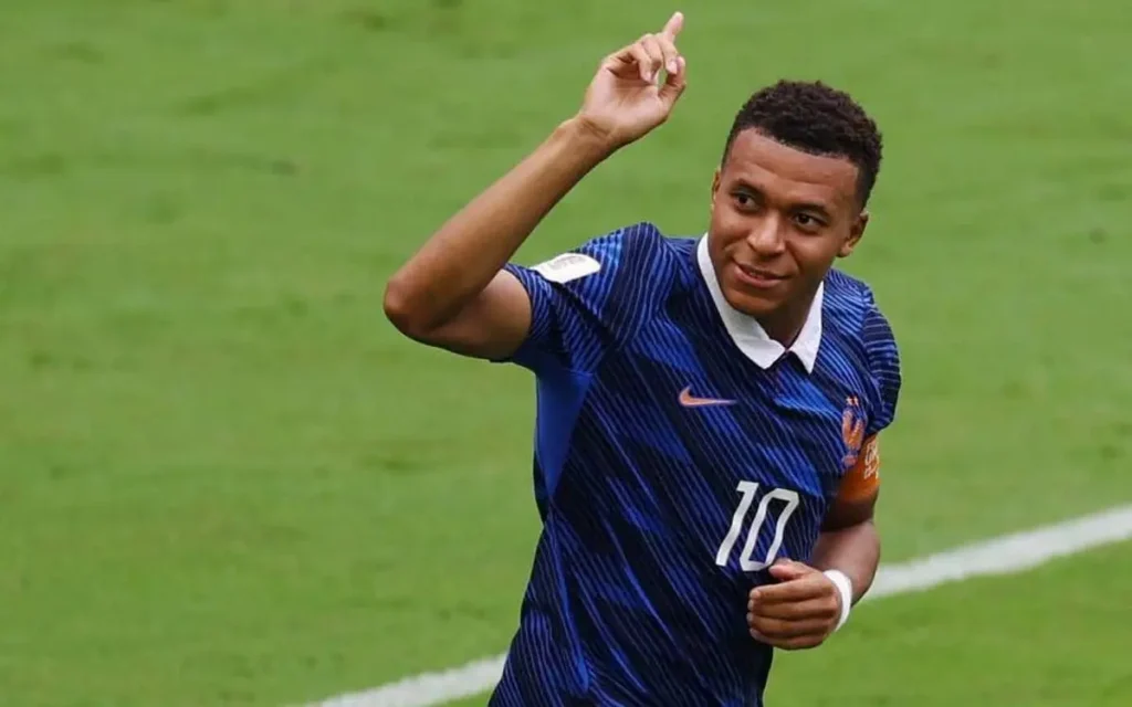Penyerang Timnas Prancis Kylian Mbappe melakukan selebrasi setelah mencetak gol di Piala Dunia 2026