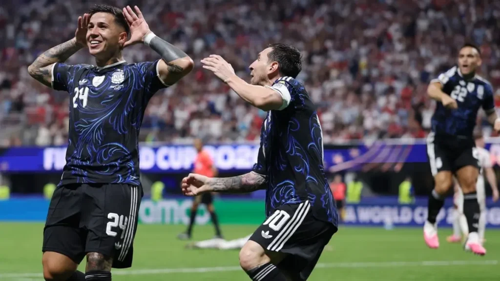 Inggris vs Argentina pada semifinal Piala Dunia 2026 di Mercedes-Benz Stadium
