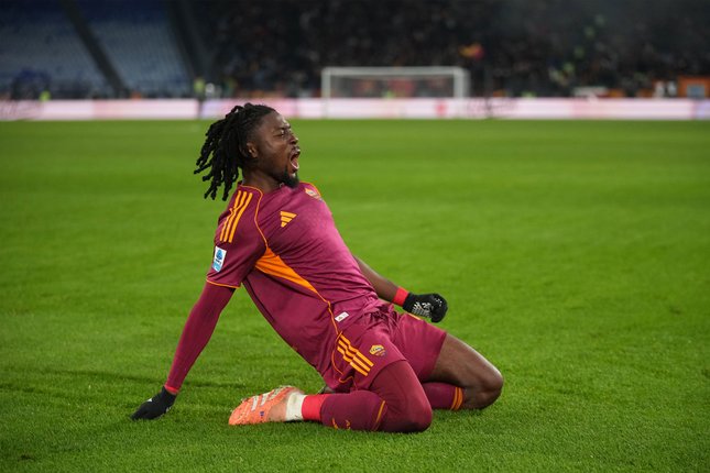 Manu Koné menjadi target utama Manchester United pada bursa transfer musim panas 2026