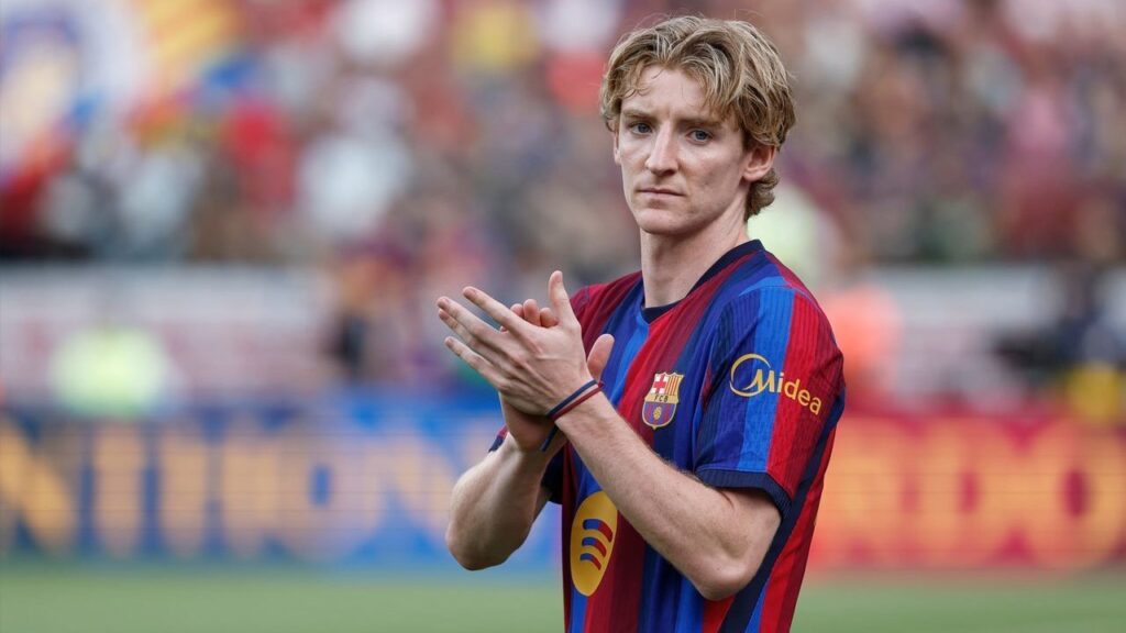 Anthony Gordon saat debut bersama Barcelona
