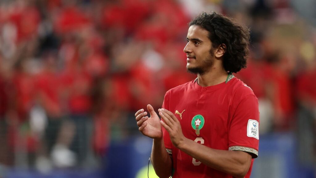 Ayyoub Bouaddi calon penerus Rodri di Manchester City