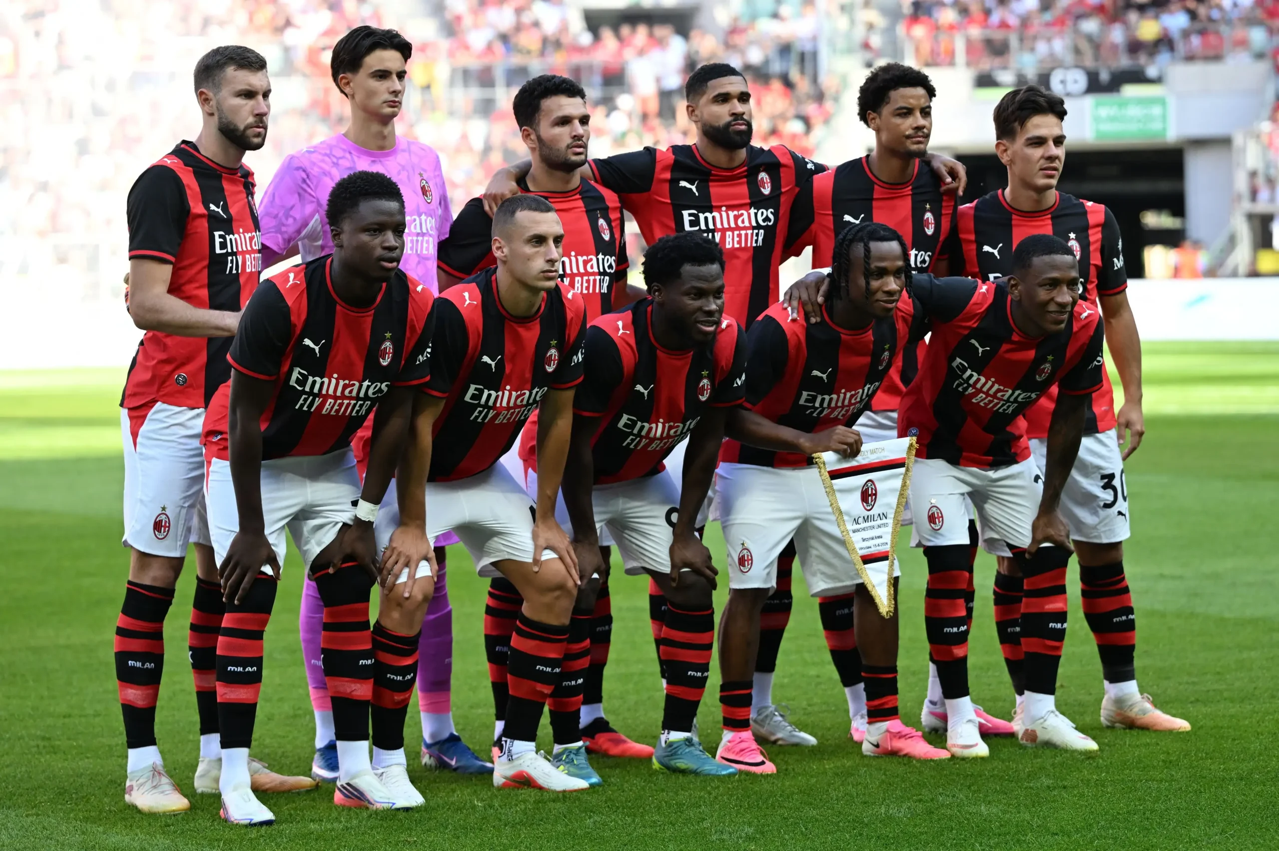 4 Gol di Babak Kedua, AC Milan Balikkan Keadaan
