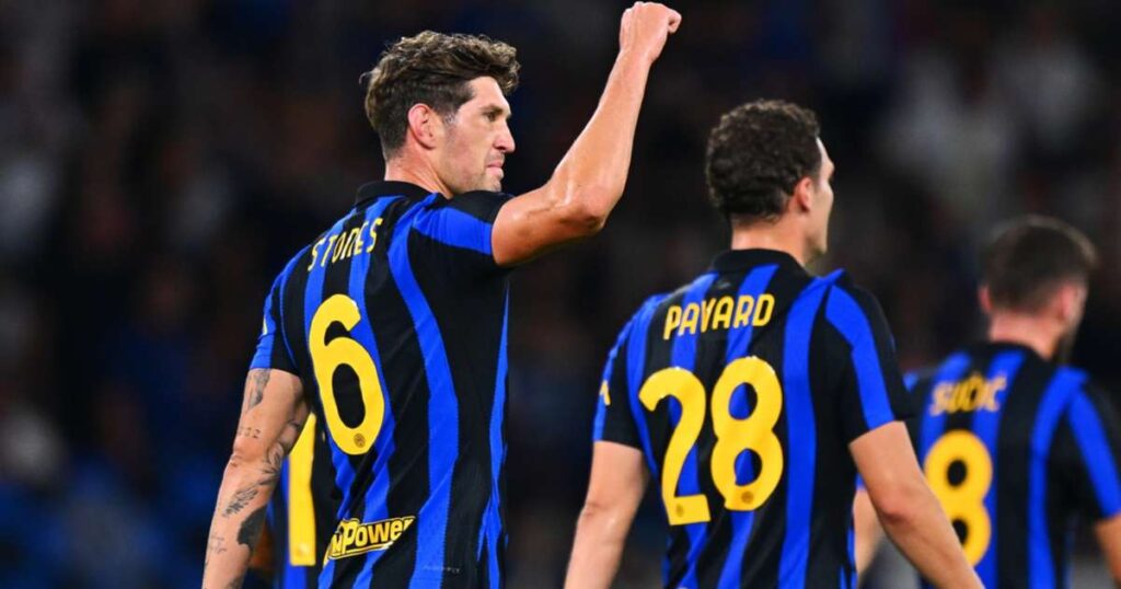 Inter Milan John Stones mencetak gol debut