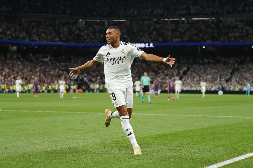 Kylian Mbappe saat membela Real Madrid di El Clasico