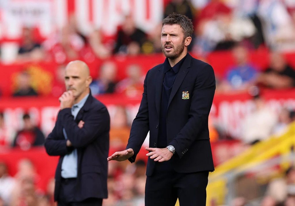Michael Carrick terancam dipecat Manchester United