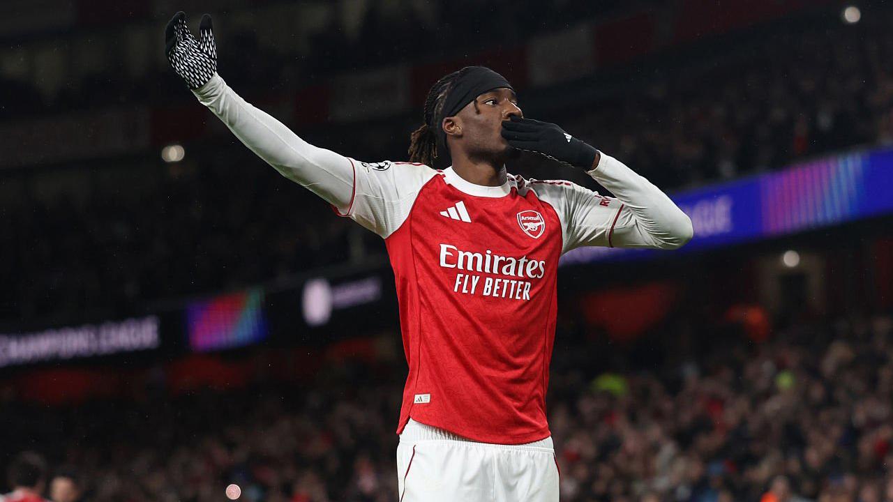 Mikel Arteta dan Arsenal merayakan gol kemenangan Noni Madueke